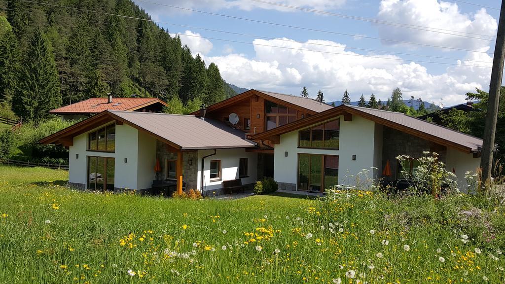 Zugspitzchalets Biberwier Luaran gambar